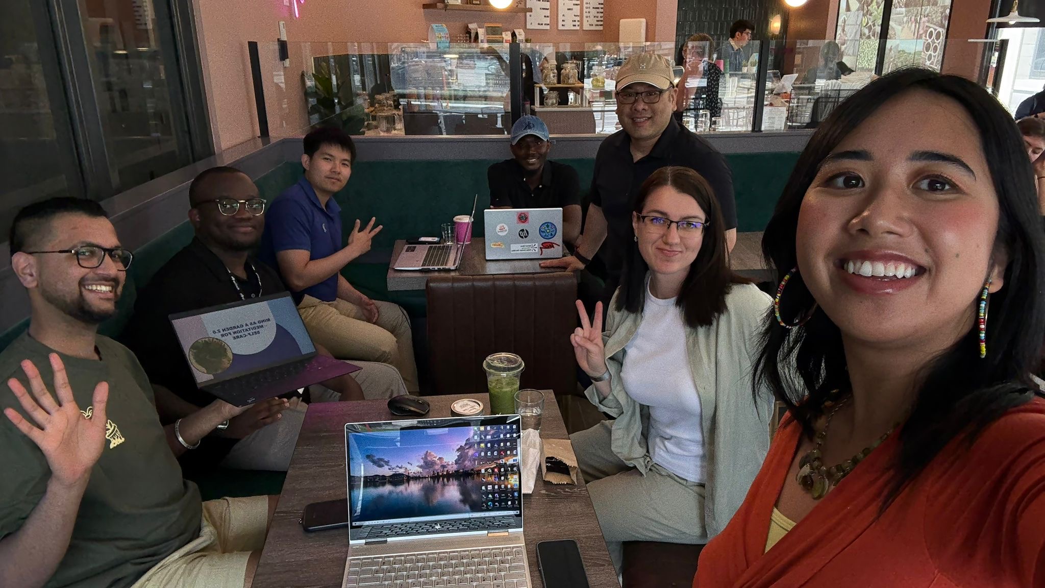 cafe-coworking-club